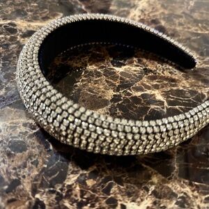 Elegant Silver Rhinestone Headband